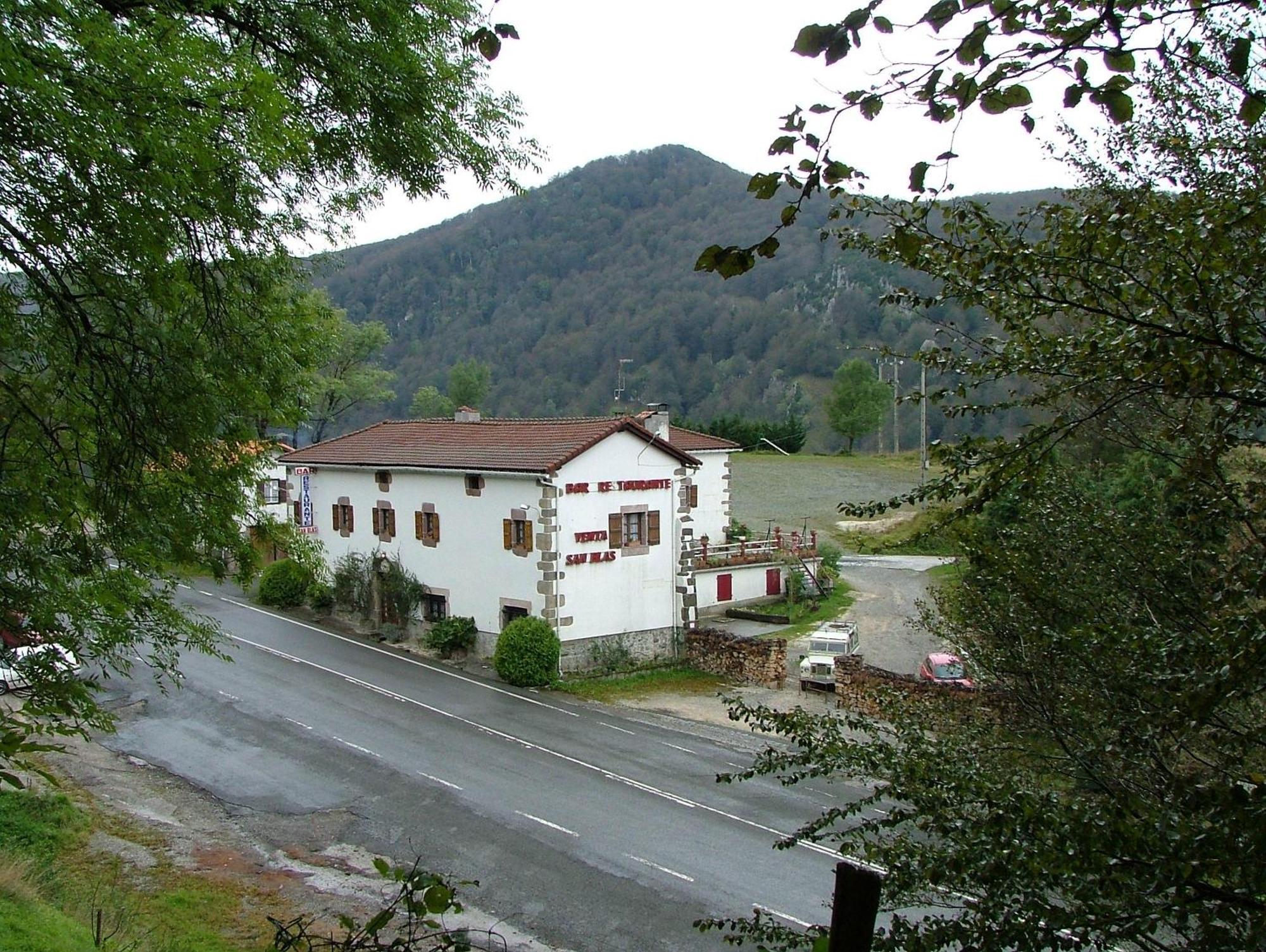 Hostal Venta San Blas Almándoz Eksteriør bilde